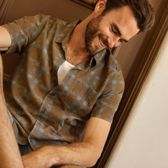 Men's Shirts & Tops