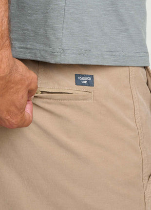 Men's Mission Trek Slim Chino Pant